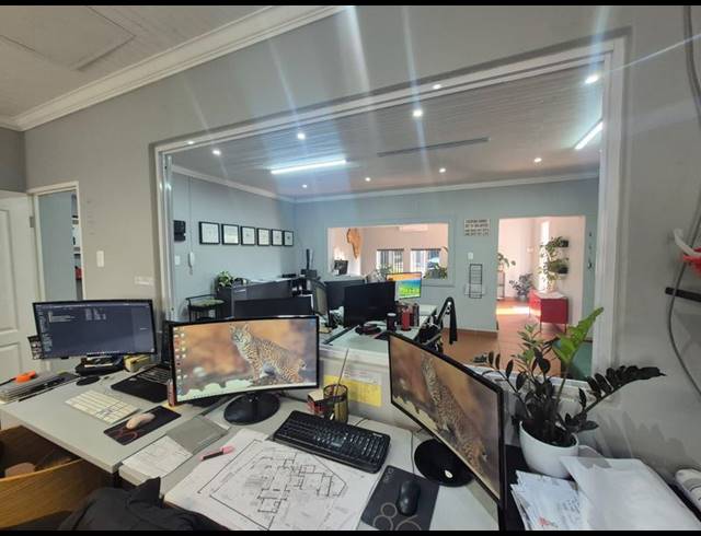 BUSINESS PROPERTY TO RENT IN CLUBVIEW